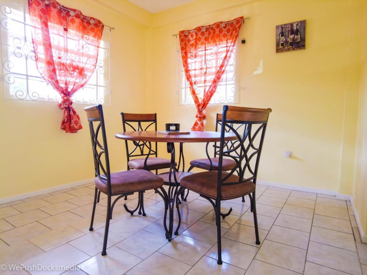 Coco Rose Apartments Soufriere Exterior photo